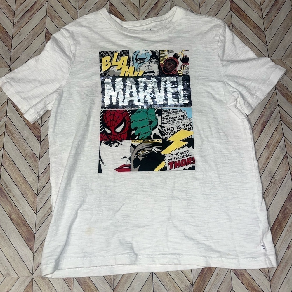 Gap marvel flip sequins shirt
